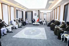 دیدار وزیر کشور با علما و نخبگان شیعه و اهل سنت سیستان و بلوچستان + عکس