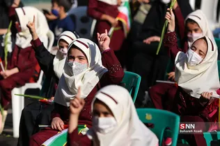 جشن روز شکوفه‌ها