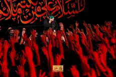 عزاداری شب هشتم محرم ۹۸ با مداحی سیدمجید بنی فاطمه +تصاویر