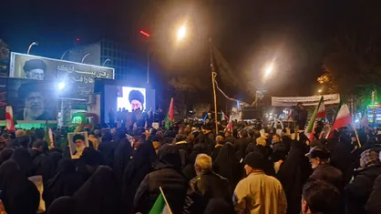 تایم لپس حضور هزاران نفر از مردم بجنورد در شب عزاداری امام شهید