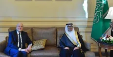 سفیر عربستان سعودی و نخست وزیر لبنان دیدار کردند