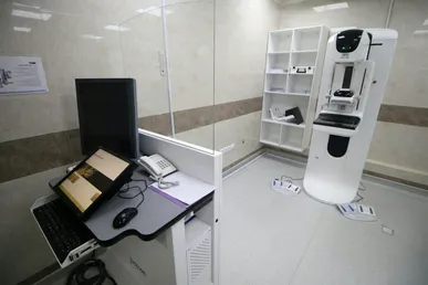توسعه زیرساخت‌های پیشگیری و درمان سرطان سینه در قم