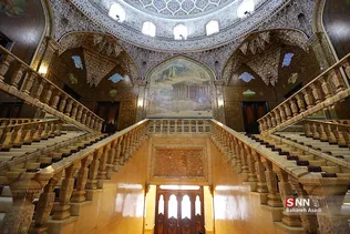 موزه هنر ایران در کاخ مرمر