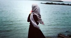 رأی دختران با آب بازی و بیرون ریختن چند تار مو خریدنی نیست / نشاط جامعه در گرو داشتن دخترانی شاداب!