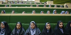حضور مهمانان در صحن علنی مجلس از سر گرفته می‌شود