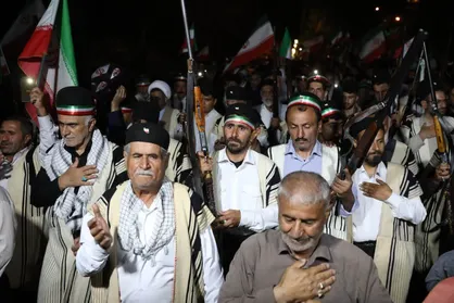 حضور بختیاری&zwnj;ها در خیابان کشور دوست تهران/ از زاگرس تا تهران + فیلم