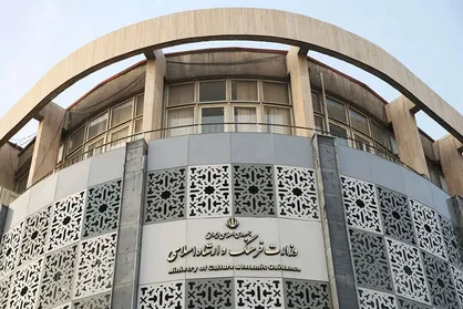 لیست فیلم های اعلامی وزیر فرهنگ به عنوان ۱۹ اثر فاخر اکرانی یا تولیدی در سال ۱۴۰۳