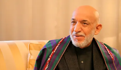کرزی: نشست طالبان و دولت افغانستان در تهران گام مهمی برای صلح بود