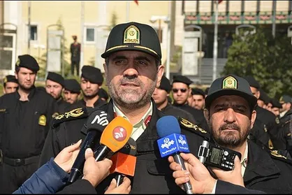 برنامه&zwnj;ریزی گسترده پلیس برای حضور در مراکز خرید در روزهای پایانی سال