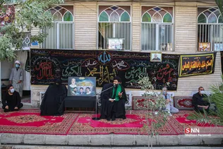 روضه خانگی در جوار خانه مادر شهید / قم