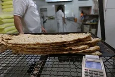 جریمه میلیونی نانوای گرانفروش در رشت
