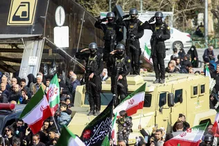 مراسم تشییع شهدای ناوگان دنا در میدان انقلاب تهران