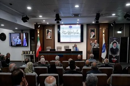فراخوان اعطای جایزه &laquo;ابوریحان بیرونی&raquo; به پژوهشگران جوان برتر علوم پایه