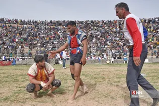 نی
