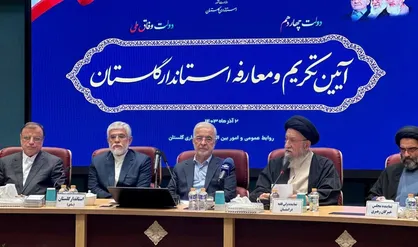 اسکندر مومنی: گلستان نماد وفاق و وحدت است / ۷ اقلیم از ۱۳ اقلیم جهان در استان قرار دارد + فیلم
