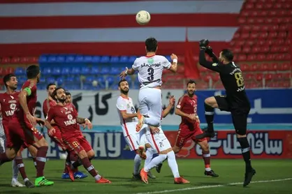 سازمان لیگ تصویر جام قهرمانی پرسپولیس را منتشر کرد