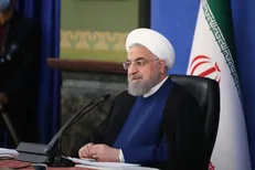 روحانی: از بدو شیوع کرونا ایران و چین در کنار هم به مبارزه مشغول بوده‌اند / آمادگی مشارکت با چین برای تولید واکسن را داریم