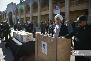 تشییع پیکر شهید پلیس افتخاری «محمود هوشمندی» در شیراز
