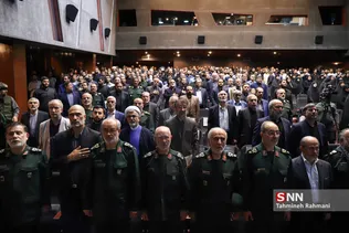 مراسم رونمایی از آثار اسنادی و پژوهشی دفاع مقدس