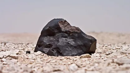 شهاب سنگ ماه ۶۰۰ هزار دلار فروخته شد