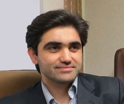 در شرایطی شبیه جنگ احزاب قرار داریم/ بخش عظیم جنگ اقتصادی آمریکا علیه ایران جنگ رسانه&zwnj;ای است