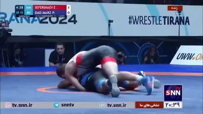 فیلم پیروزی پویا دادمرز در مرحله نیمه&zwnj;نهایی رقابت&zwnj;های کشتی فرنگی قهرمانی جهان در وزن ۵۵ کیلوگرم