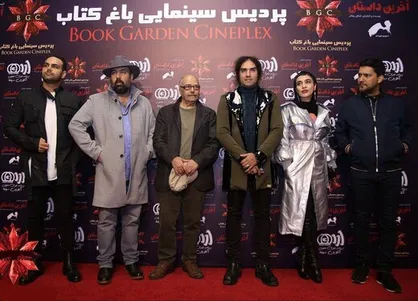 از شکلک حامد بهداد تا خنده پانته&zwnj;آ بهرامی در اکران مردمی &laquo;آخرین داستان&raquo;