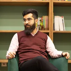 طالقانی: «سلبریتی ایرانی» در بستر سیاسی متولد و به حیات خود ادامه می‌دهد+فیلم