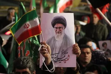 آماده‌باش سامانه ۱۳۷ برای پاسخگویی پیرامون مراسم وداع و تشییع پیکر رهبر شهید انقلاب