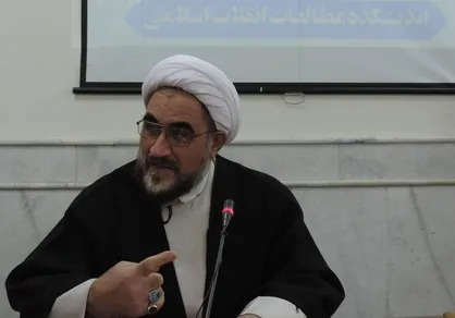 مدیریت فرهنگی پیامبر اکرم (ص)، الگوی برجسته&zwnj;ای برای راهبرد تحوّل در انقلاب اسلامی