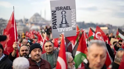 تظاهرات گسترده حامیان فلسطین در استانبول با شعار &laquo;اسراییل جانی&raquo;+  عکس و فیلم