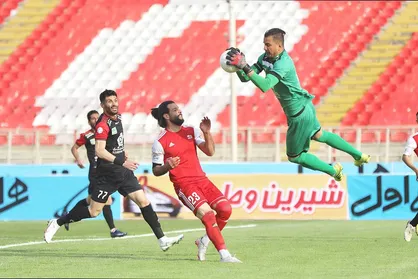 بازگشت حامد لک به ترکیب پرسپولیس