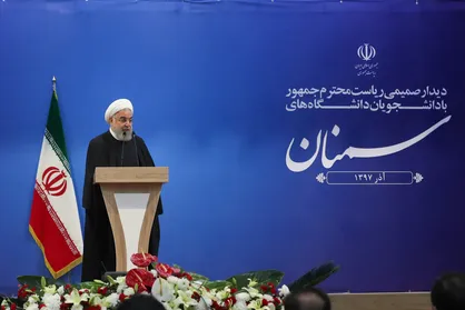 دانشجویان به جای رئیس&zwnj;جمهور جواب سوالم را دادند!/هیچ تصویری از منتقدان دولت در اینستاگرام روحانی دیده نشد