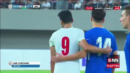 داور قرقیزستانی پس از بازبینی VAR باز هم نظرش را عوض کرد و از اخراج علیجانف منصرف شد