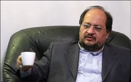 شریعتمداری دستورالعمل واردات خودرو را لغو می&zwnj;کند؟