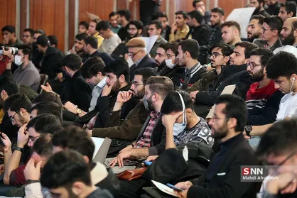 در جنگ نرم ، شما جوان های دانشجو افسران جنگ نرم این جبهه اید