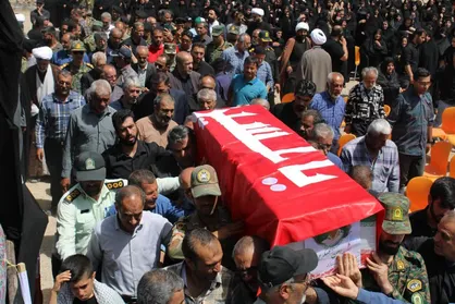 شهید امین عسگری در گهرو به خاک سپرده شد + عکس