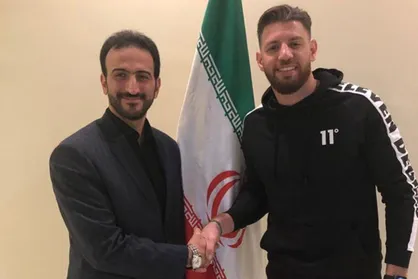 قیمت دروازه&zwnj;بان لبنانی ذوب آهن/ ۱ میلیارد تومان برای ۴ ماه!