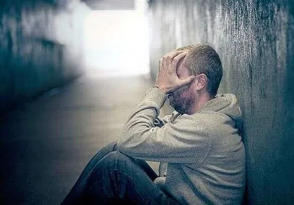 صهیونیست&zwnj;های بی&zwnj;خانمان شده در قدس به جان هم افتادند