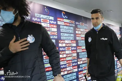 ارسلان مطهری برای تمدید قرارداد وارد باشگاه استقلال شد
