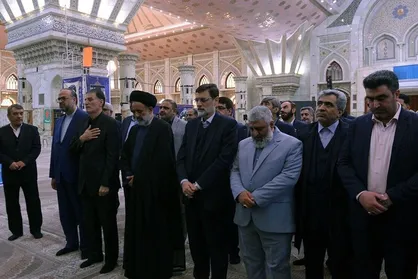 تجدید میثاق کارکنان بنیاد شهید با آرمان&zwnj;های امام خمینی(ره)