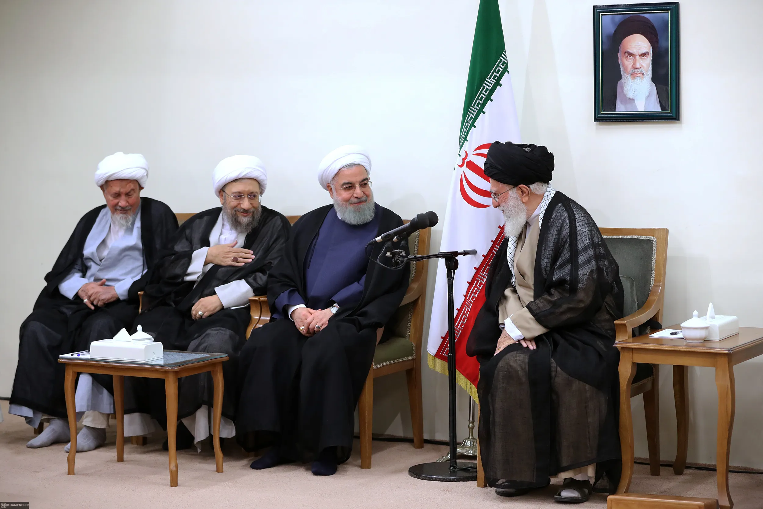 امام خامنه ای