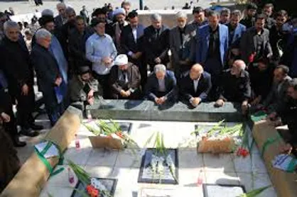 مزار شهدای گمنام دانشگاه تهران فردا غبارروبی می&zwnj;شود