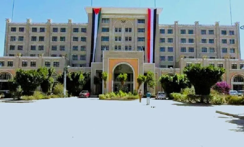 صنعا: ادامه نبرد برای رفع محاصره یمن ضروری است