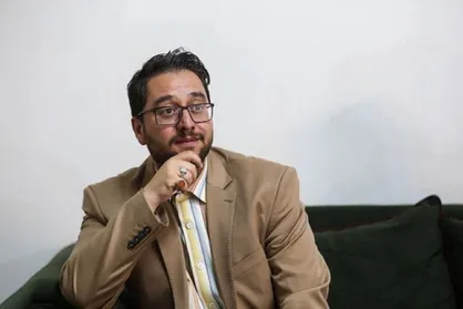 نظر داور &laquo;عصر جدید&raquo; درباره فیلم &laquo;بی همه چیز&raquo;