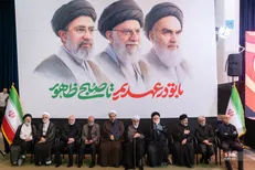 مصلای تهران میزبان مراسم چهلم تدفین قائد شهید امت + فیلم