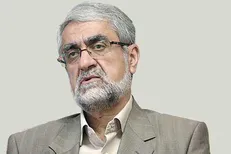 صادقی شاهدانی: اقتصاد کشور نیاز به مردمی‌سازی واقعی دارد/ عدم صداقت دولت‌ها با مردم عامل وضعیت موجود