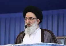 وحدت مهم‌ترین سد در برابر توطئه‌های دشمنان امت اسلامی است