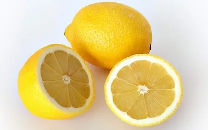 با این میوه بدن را پاکسازی کنید