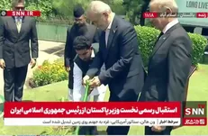 غرس یک نهال درخت توسط پزشکیان در کاخ نخست وزیری پاکستان + فیلم